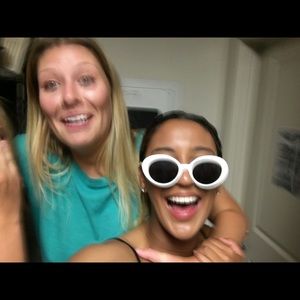 Meet your Posher, Haley